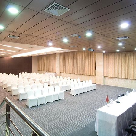 עיין סוחנה Swiss Inn Teda Hotel & Aqua Park מראה חיצוני תמונה