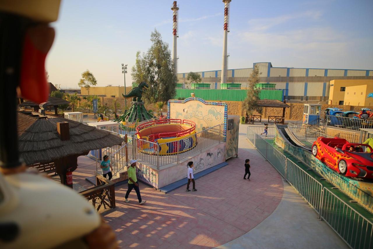 עיין סוחנה Swiss Inn Teda Hotel & Aqua Park מראה חיצוני תמונה