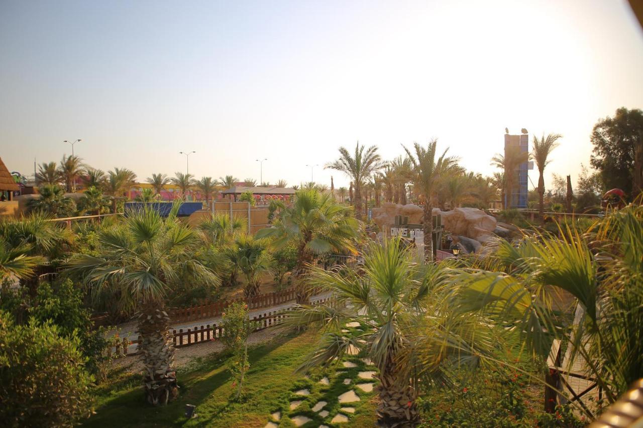 עיין סוחנה Swiss Inn Teda Hotel & Aqua Park מראה חיצוני תמונה
