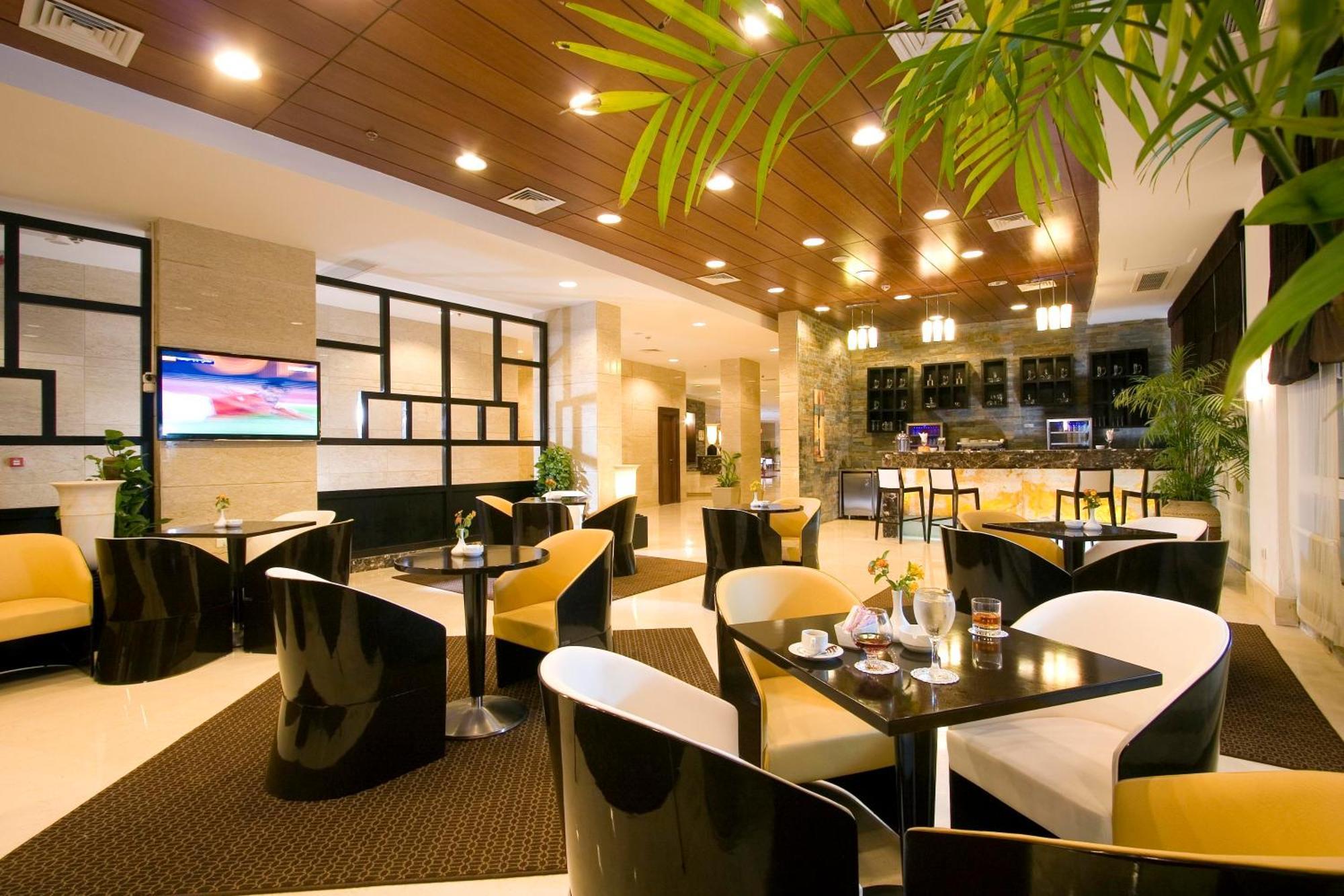 עיין סוחנה Swiss Inn Teda Hotel & Aqua Park מראה חיצוני תמונה