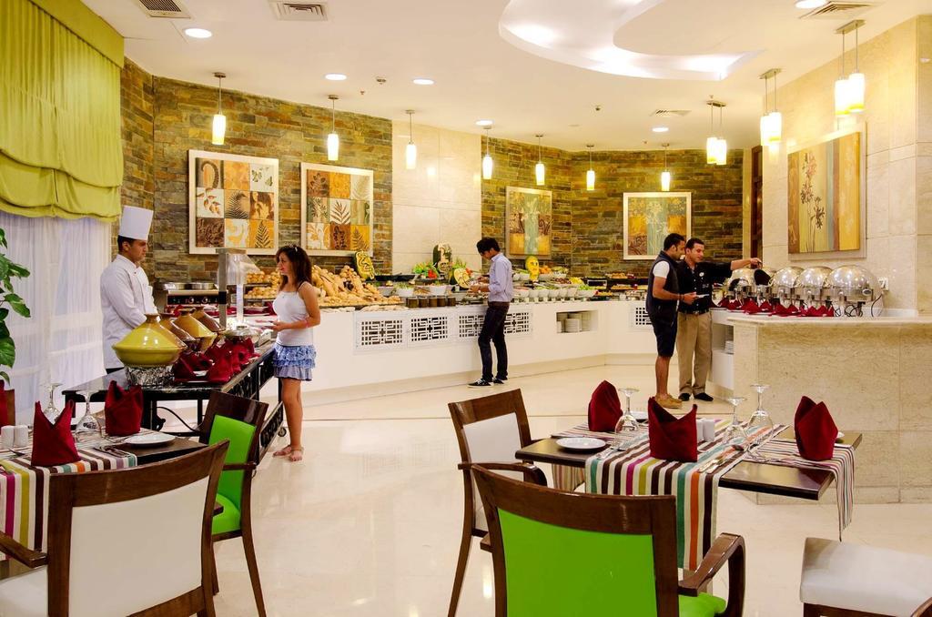 עיין סוחנה Swiss Inn Teda Hotel & Aqua Park מראה חיצוני תמונה