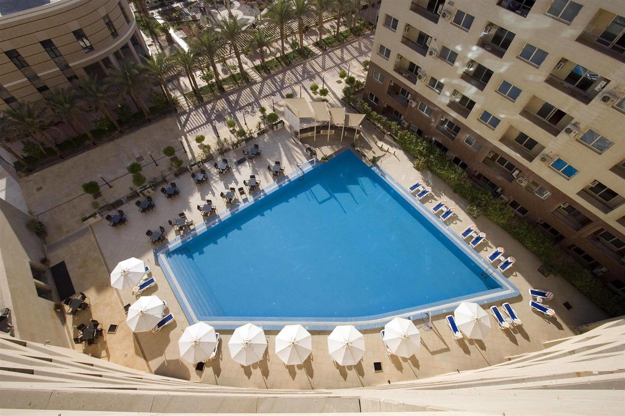 עיין סוחנה Swiss Inn Teda Hotel & Aqua Park מראה חיצוני תמונה