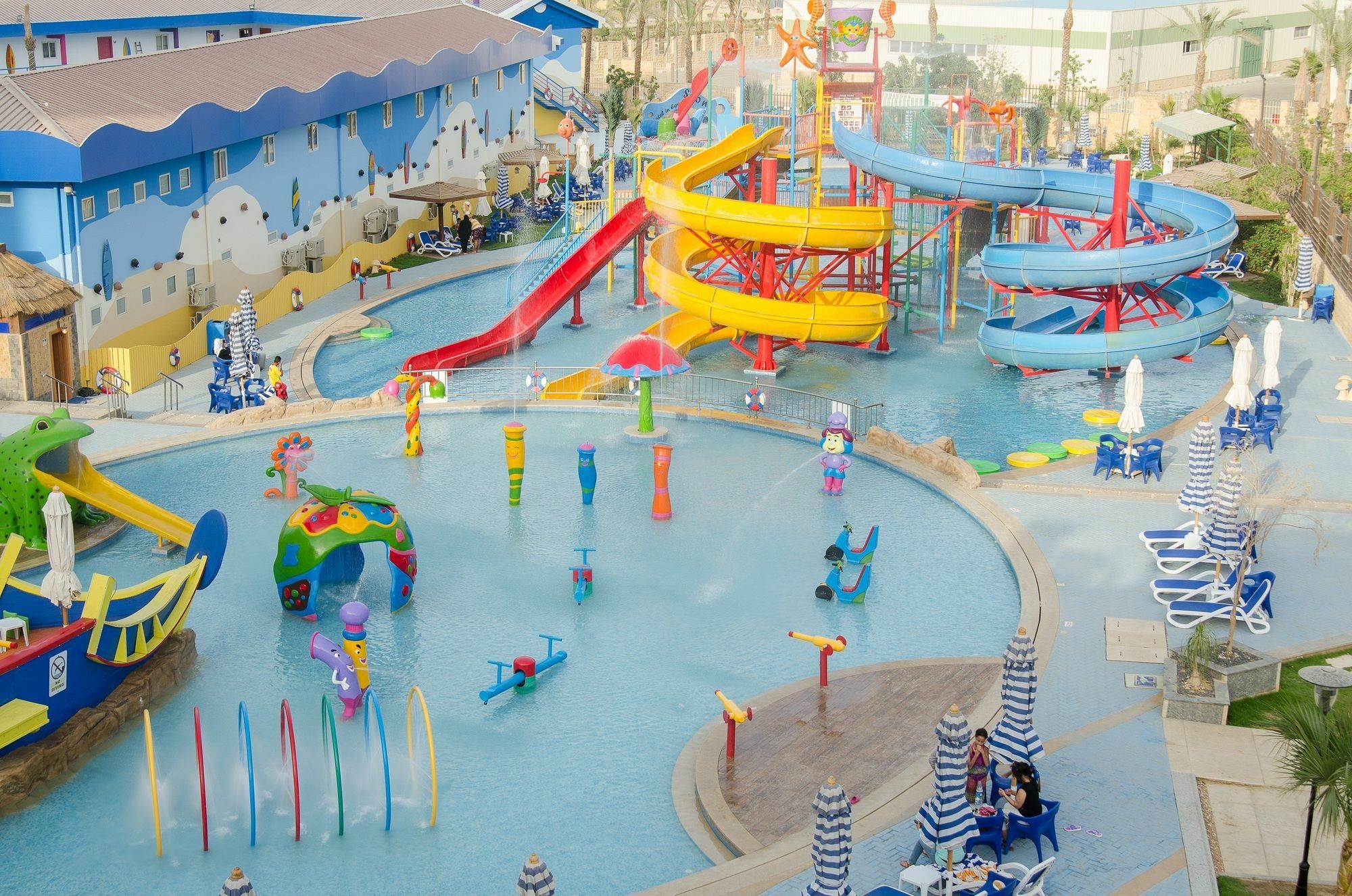 עיין סוחנה Swiss Inn Teda Hotel & Aqua Park מראה חיצוני תמונה